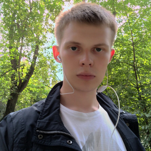 Максим