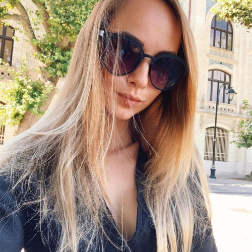 Алина
